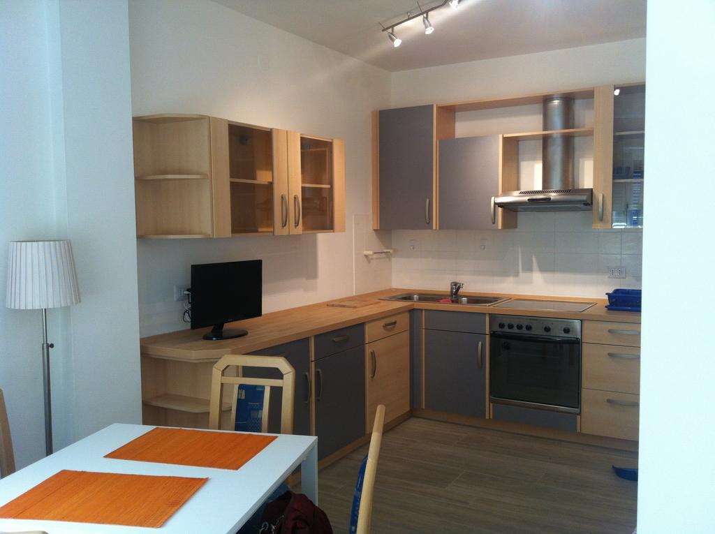 Casa Laurino In Centro A Bolzano Quarto foto